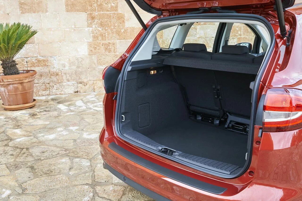C max багажник. Ford c max 2007 багажник. багажник ford c-max 2015. ford c max 2008 багажник. ford c-max 2019 багажник.