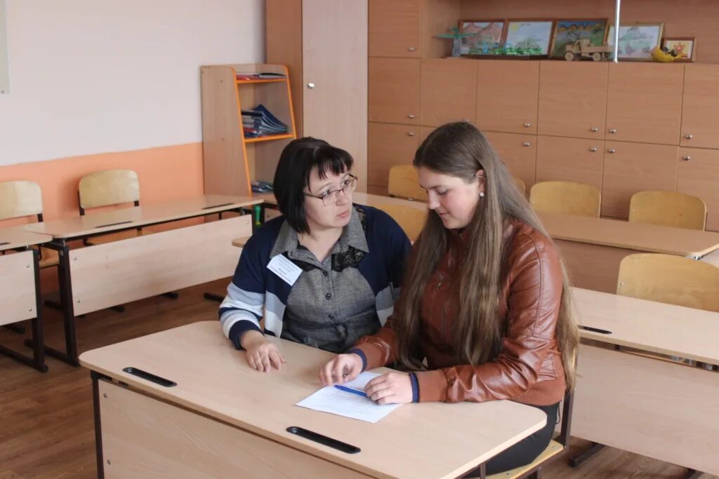 центр занятости. общественные работы для безработных. цзн шумерля. шумерля город. центр занятости населения благовещенск.