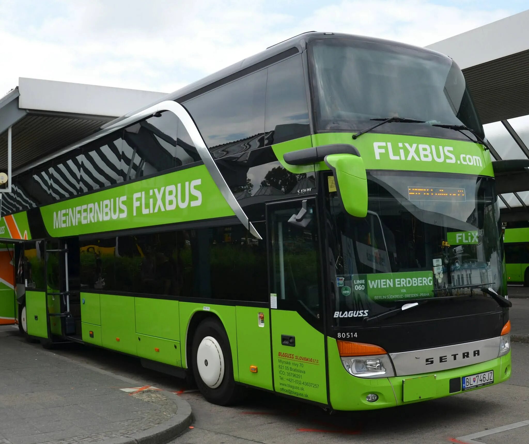 Bus companies. Flixbus автобусы. Flixbus внутри. Flixbus Турция. Неоплан Эколайнс.