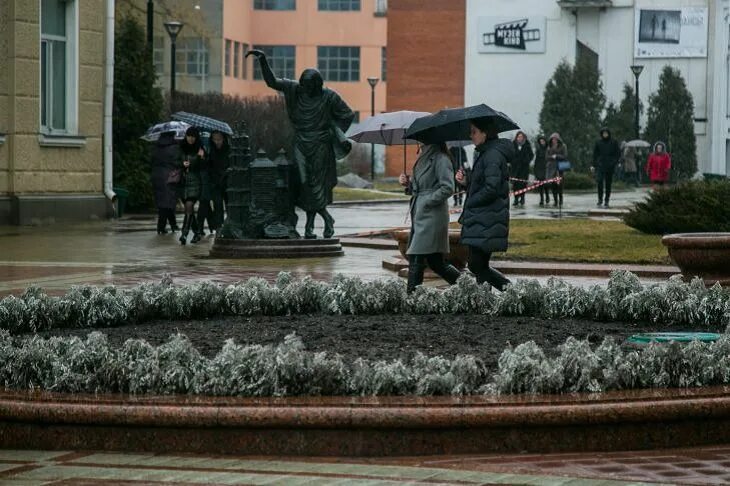 Минск погода время. Минск март дожди в Беларуси. Минск в марте. Погода в Беларуси. Непостоянная погода.
