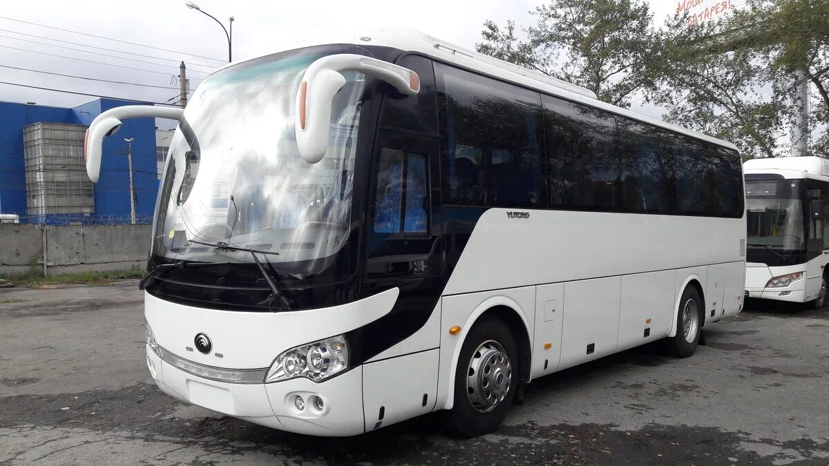 Автобус Yutong zk6938hb9. Yutong 6938. Ютонг автобус 6938. Yutong ZK 6938 hв9.