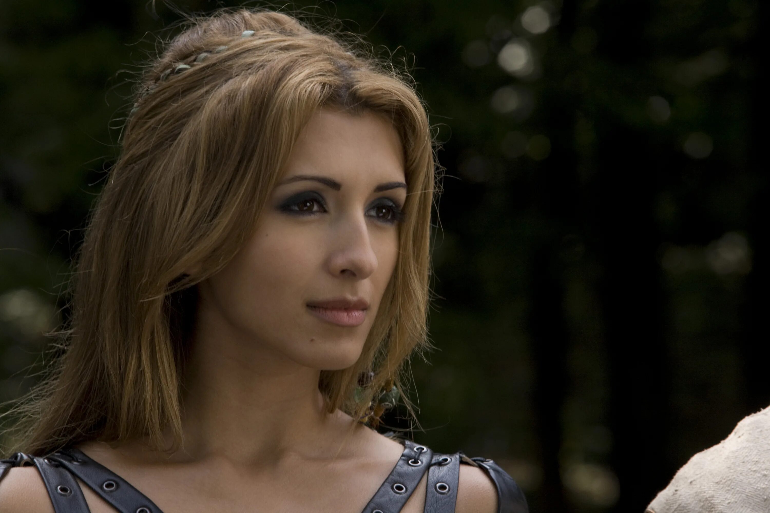 Кровь и нефть сериал 2015. Индия де бефорт фото. Индия де бефорт. Индия де бефорт фильмы. Крод мандун.