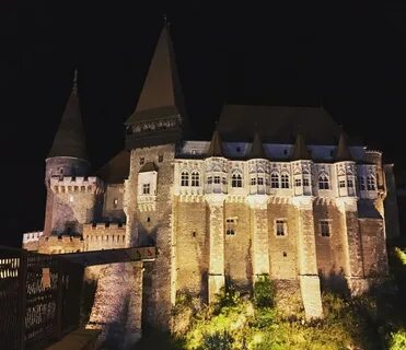 В каком замке снимали