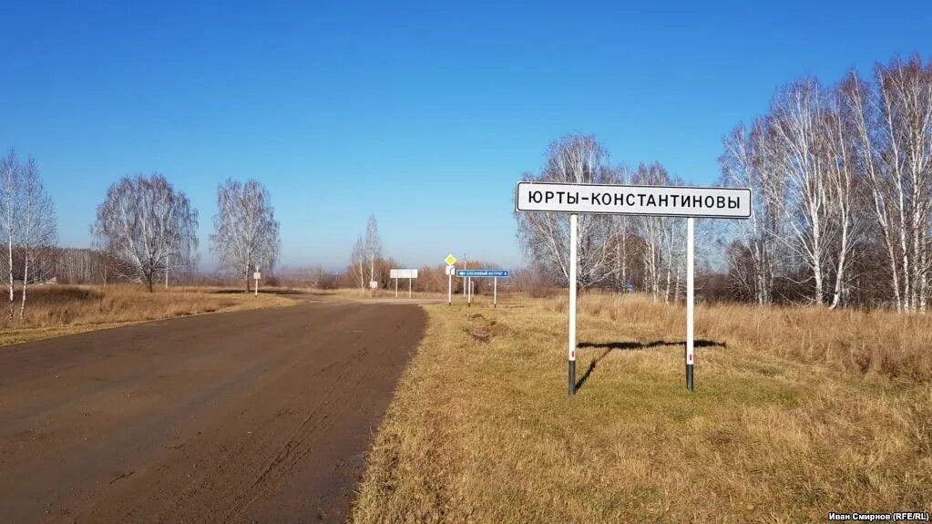 Юрты томская писаница гостевые. Юрты сибири красноярск. Юрта в тундре. Чайная юрта красноярск. Юрта монгольская 13 век.