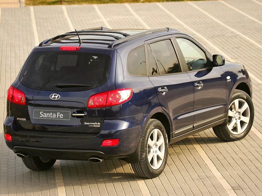Хендай санта фе 2.7 купить. Hyundai Santa Fe 2. Hyundai Santa Fe 2006 зад. Санта Фе 2 2006.
