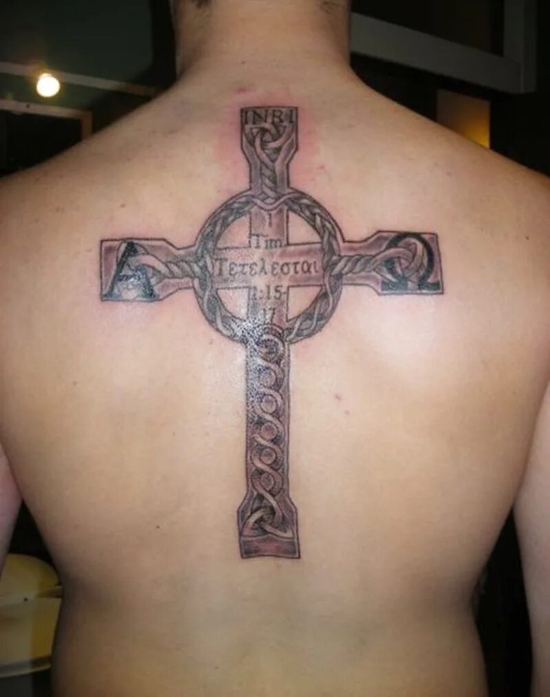 Back cross. Тату крест. Тату крест на спине. Крестик на спине тату. Тату крестов.