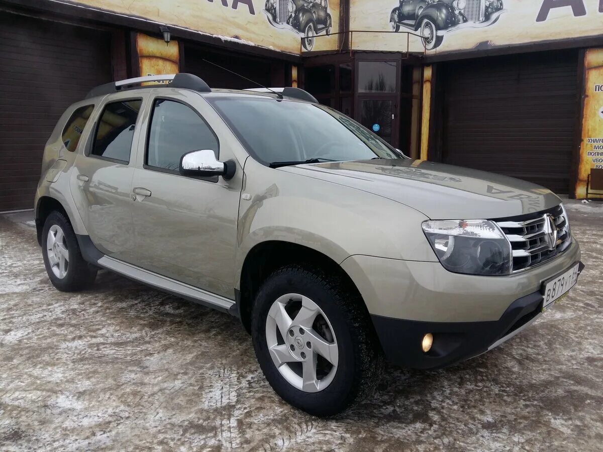 Куплю renault duster б у. Рено Дастер 2012. Renault Duster 2012 год. Renault Duster серый 2012. Renault Duster 2010 бежевый.