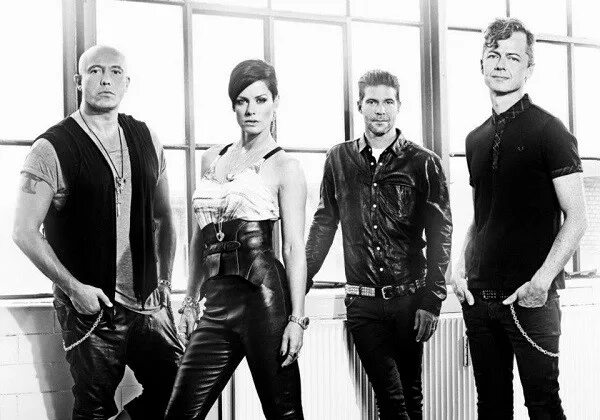 Aqua группа 2022. Аква лучшее. Аква коносуба r18. Aqua konosuba. Аква коносуба.