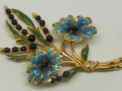 Coro rare glass 1940 A. Katz brooch. Price upon reguest. Редкая брошь 1940 г. Co