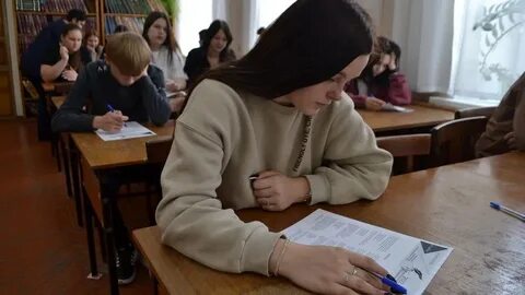 Грамотных учеников
