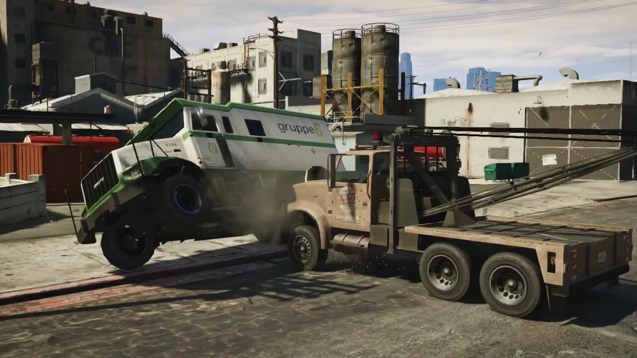 Почему игра гта 5 вылетает. Gta 4 инкассаторская машина. грузовики raine гта 5. gta v блиц игра. зенитка гта 5.