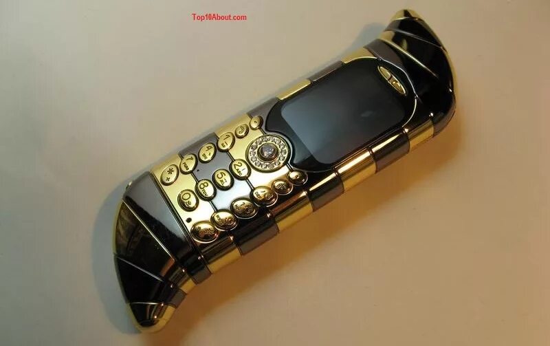 Телефоны luxury. Vertu GOLDVISH. Телефон GOLDVISH le million. GOLDVISH le million золотой. GOLDVISH Revolution.