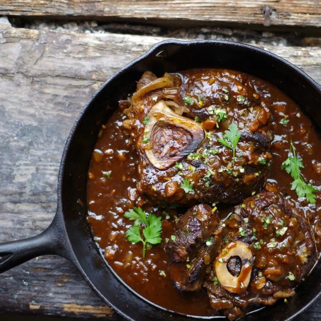 Как приготовить хвост. Оссо букко. osso buco recipe. телячьи хвосты тушеные. томленые говяжьи хвосты.