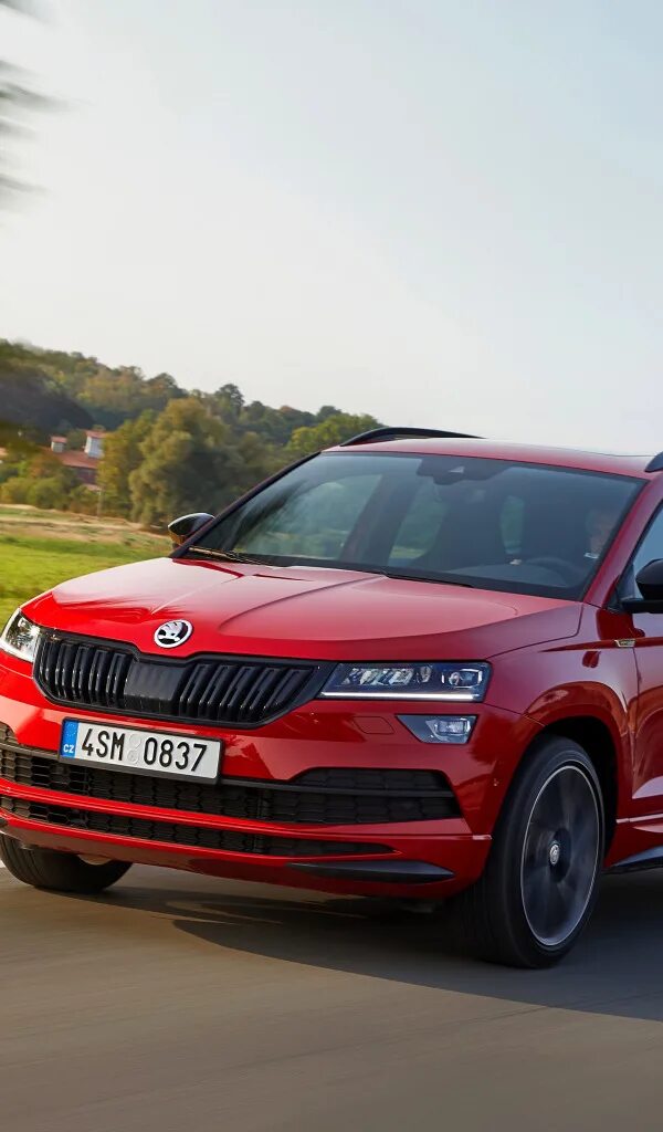 Шкода карой. Skoda karoq. skoda karoq 2018. skoda karoq красный. шкода sportline skoda karoq.