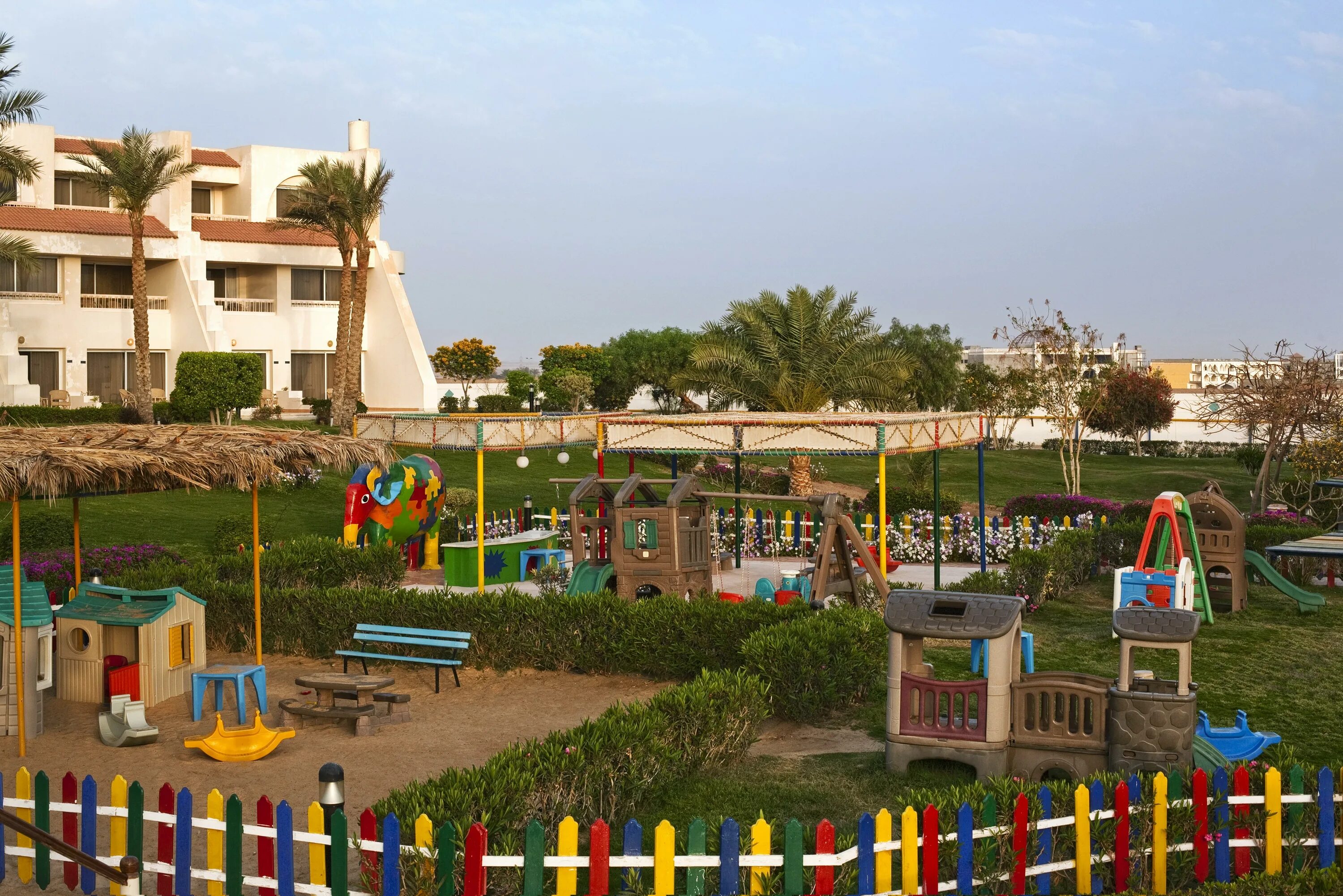 Hurghada long beach 4 египет хургада. Лонг Бич Резорт Египет Хургада. Отель long Beach Resort Hurghada 4.