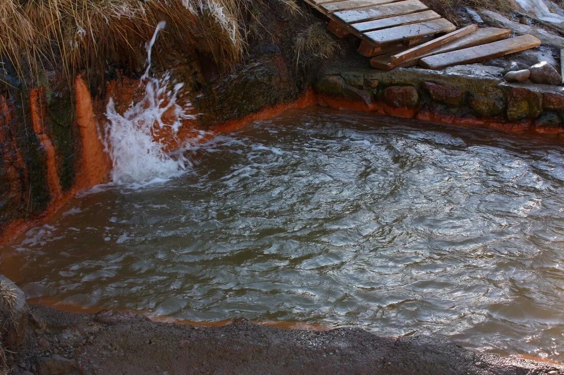 Источники минеральной воды нарзан. Янтарное Кабардино-Балкария термальный источник. Аушигер термальные источники. Минеральные источники Джилы-Су. Аушигерские источники Кабардино-Балкария.