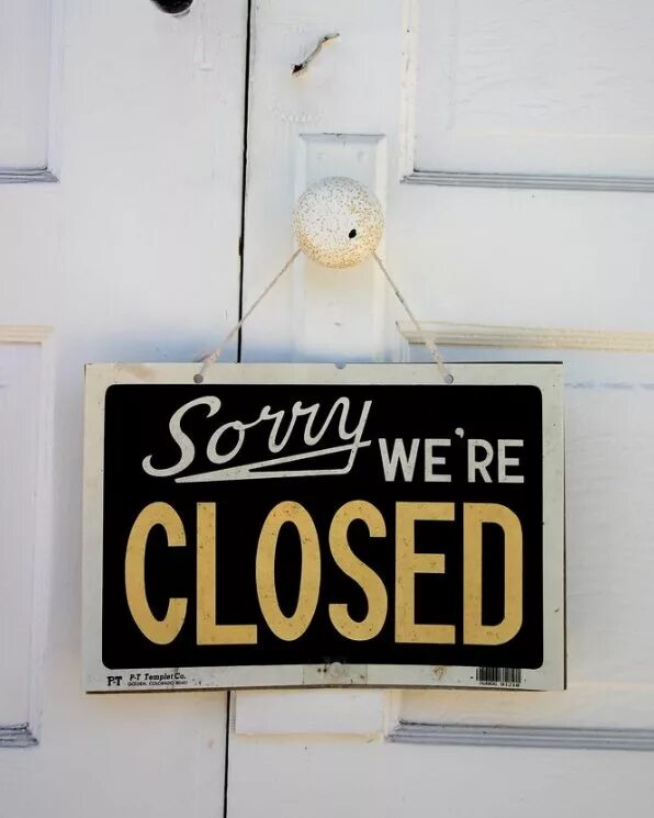 Sorry we're closed. Sorry we're closed Vintage Wood Herbs. Sorry, we're closing up. Movie. Today closer. Return closer