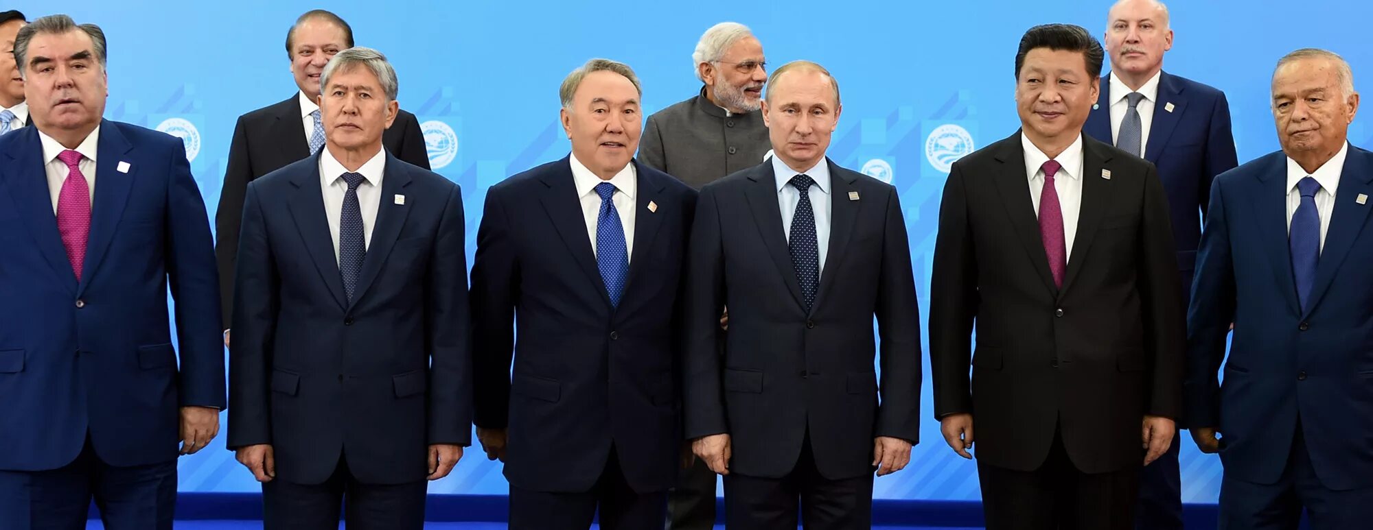 Казахстан является рф. Глава государства. Саясат. Казахстан и другие страны. Фото президента РК И других стран.