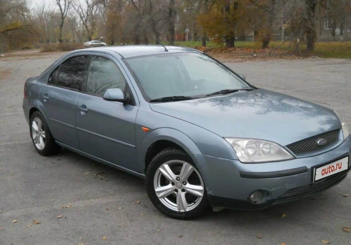 форд мондео седан 2001.