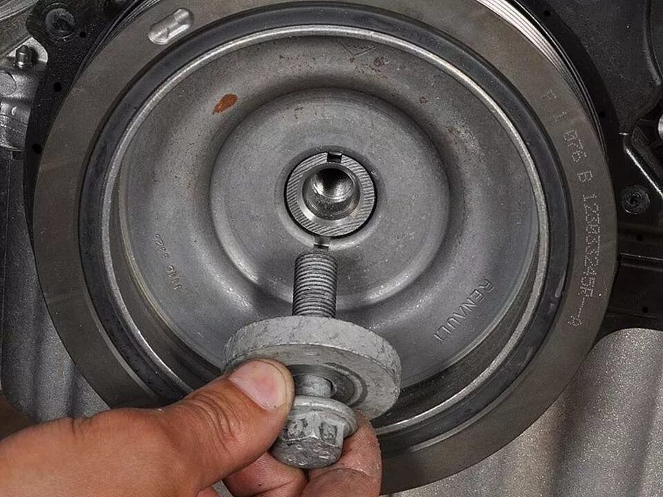Как снять шкив привода Замена демпфера (шкива) коленвала AMC242 Jeep Grand Cherokee (ZJ), 4 л, 1995 г