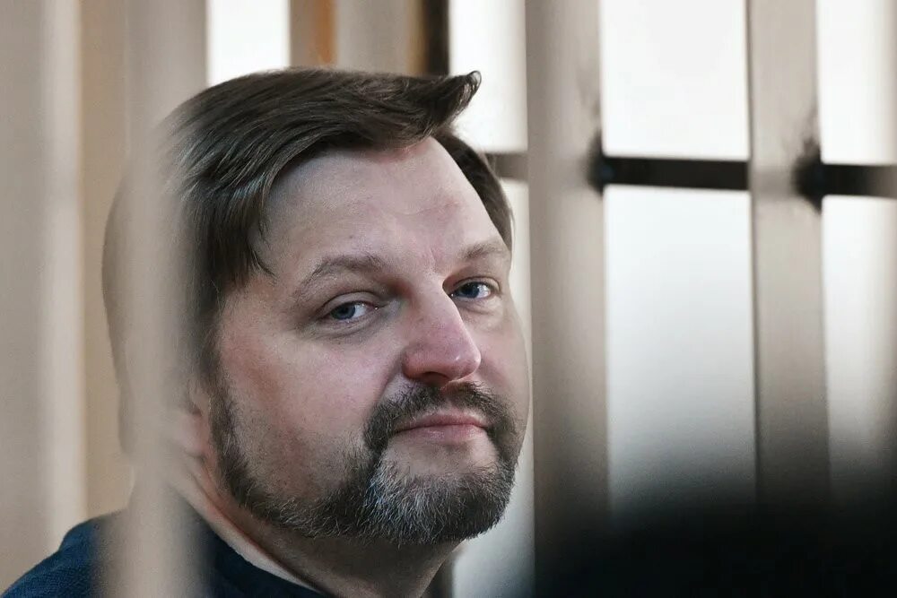 Никита белых губернатор кировской области. Никита белых приговор. Никита белых в 2000. Никита белых суд. Никита белых фото.