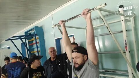 Смотрящий шелехов