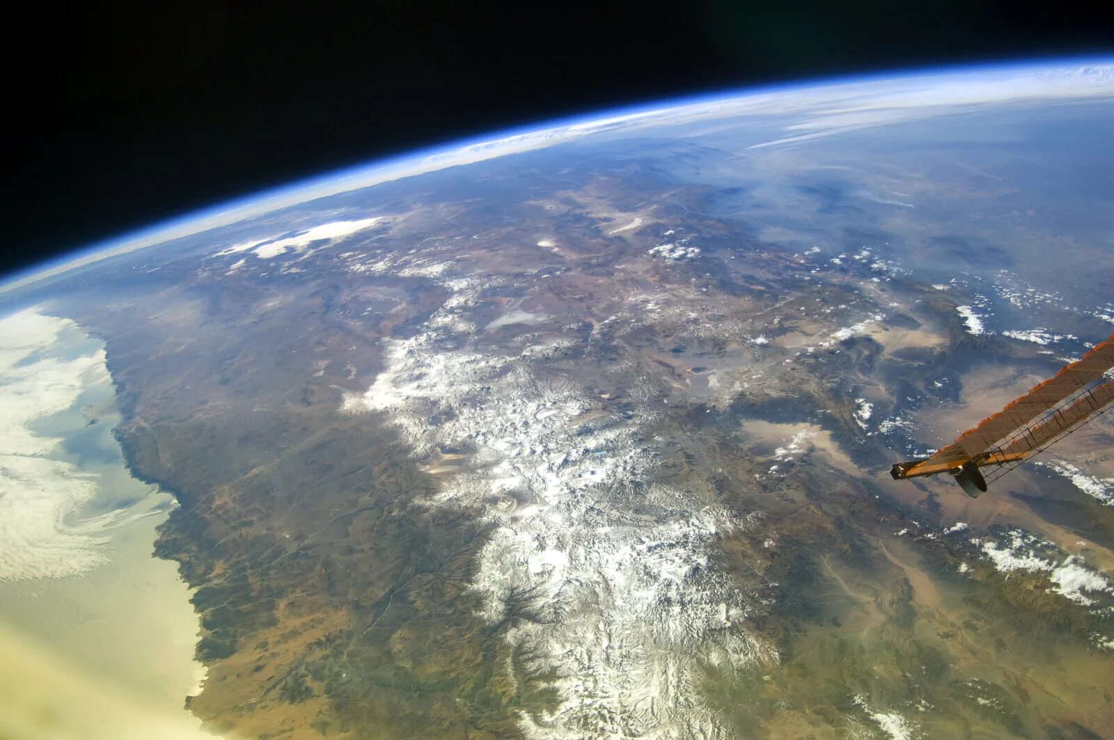 О земле и космосе. Вид земли из космоса. Снимки земли с космоса. Реальные снимки земли из космоса.