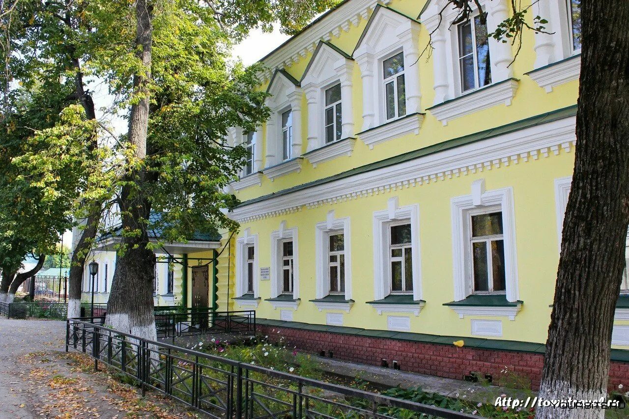 Культура города выкса. Город Выкса Нижегородской области. Выкса Выкса, Нижегородская область. Духовное училище Выкса. Выкса Нижегородская область достопримечательности.