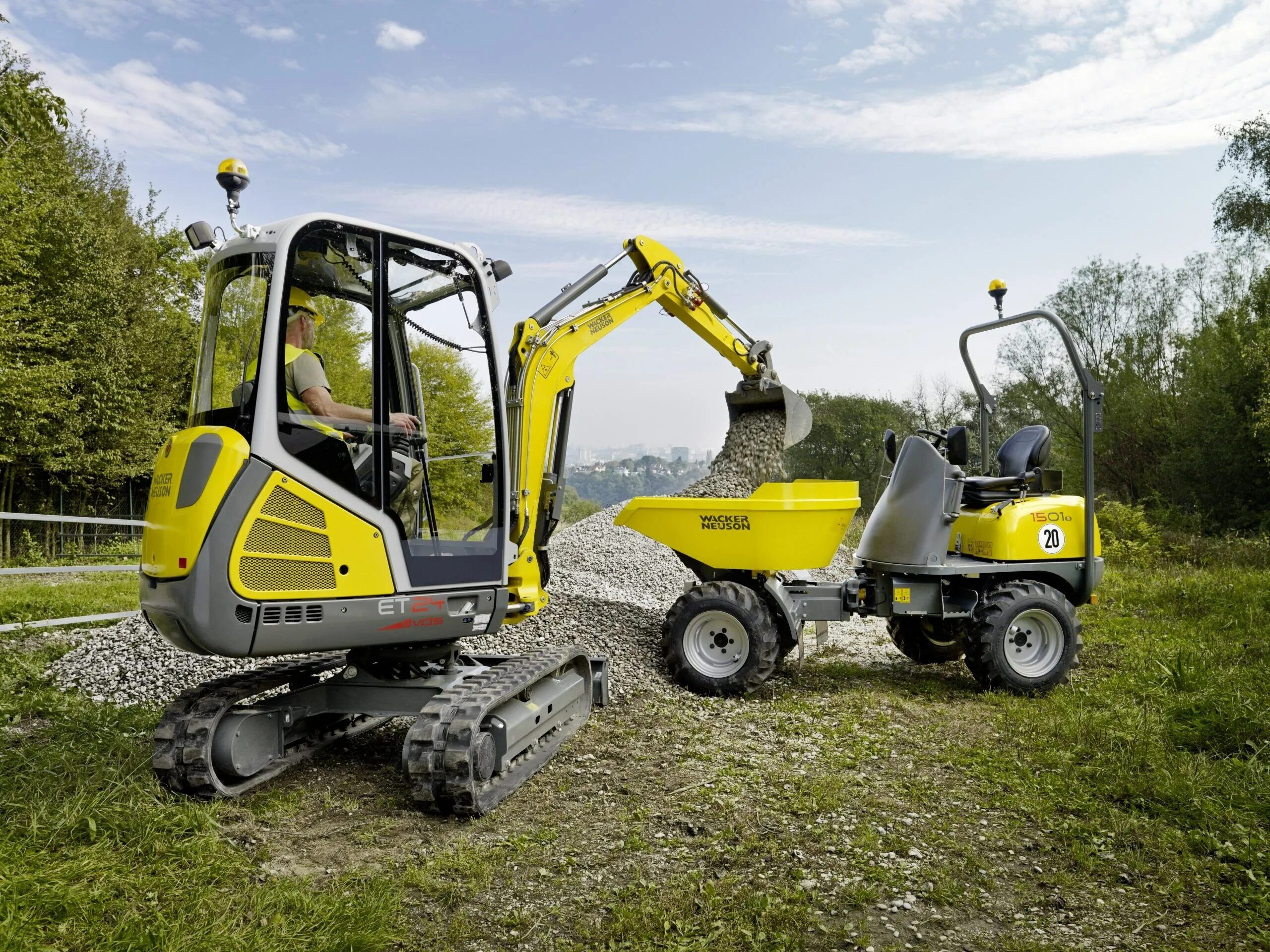 Покажи мини экскаватор. Ms44 мини экскаватор. Экскаватор jcb 8018 cts. Мини-экскаватор «jcb 8026ct. Мини экскаваторы jcb модельный ряд.