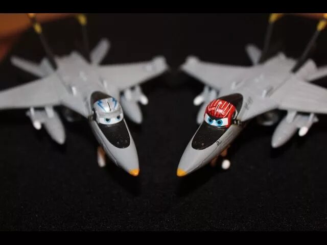 Эхо браво. Эхо и Браво самолеты. Самолет Браво, planes Mattel. Эхо самолет игрушка. Самолеты 2013 игрушки Дасти.