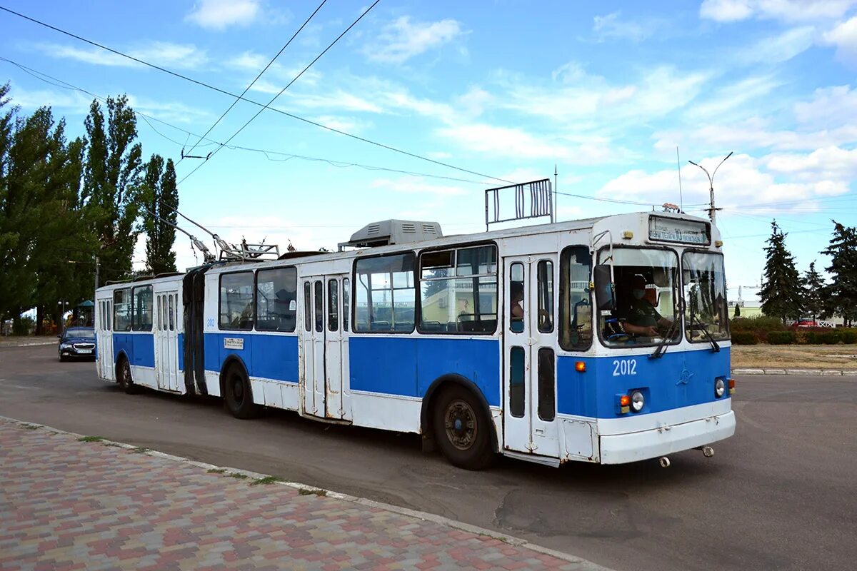 ЗИУ-682 Черкассы. ЗИУ 683б. Троллейбус ЗИУ 683. ЗИУ-683б [б00].