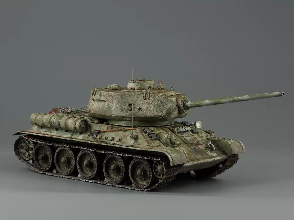 Название первой модели танка. Т-34-85 Д-5т. Т 34 85 модель. Т3485 д5т. Т 34 85 камуфляж.