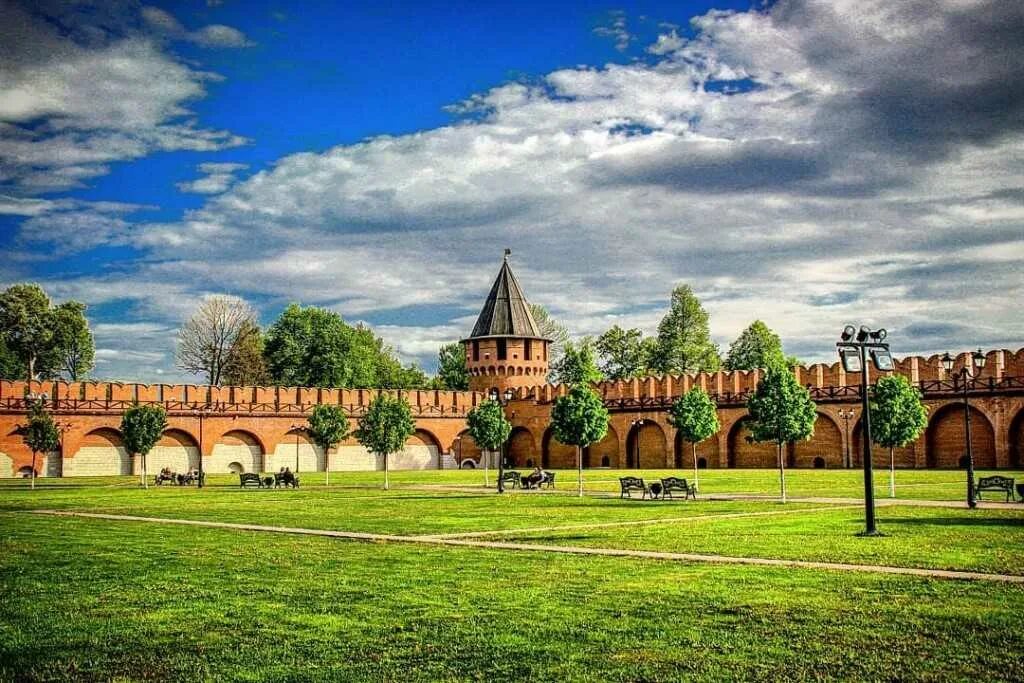 Тульский Кремль Тула. Каменный Тульский Кремль. Город Тула достопримечательности Тульский Кремль. Тула Кремль экскурсии.