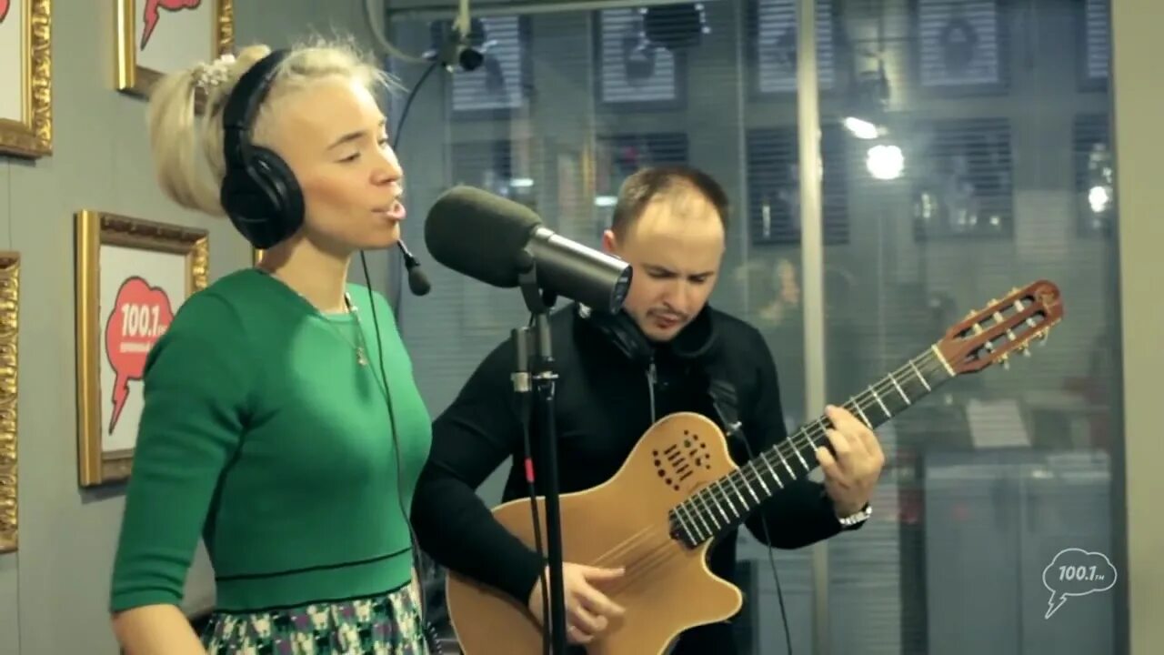 Визбор и ада якушева. Варвара визбор и ада якушева фото. Ты моё дыхание варвара. Ты моё дыхание варвара визбор минус. Ада якушева и варвара визбор очень похожи.