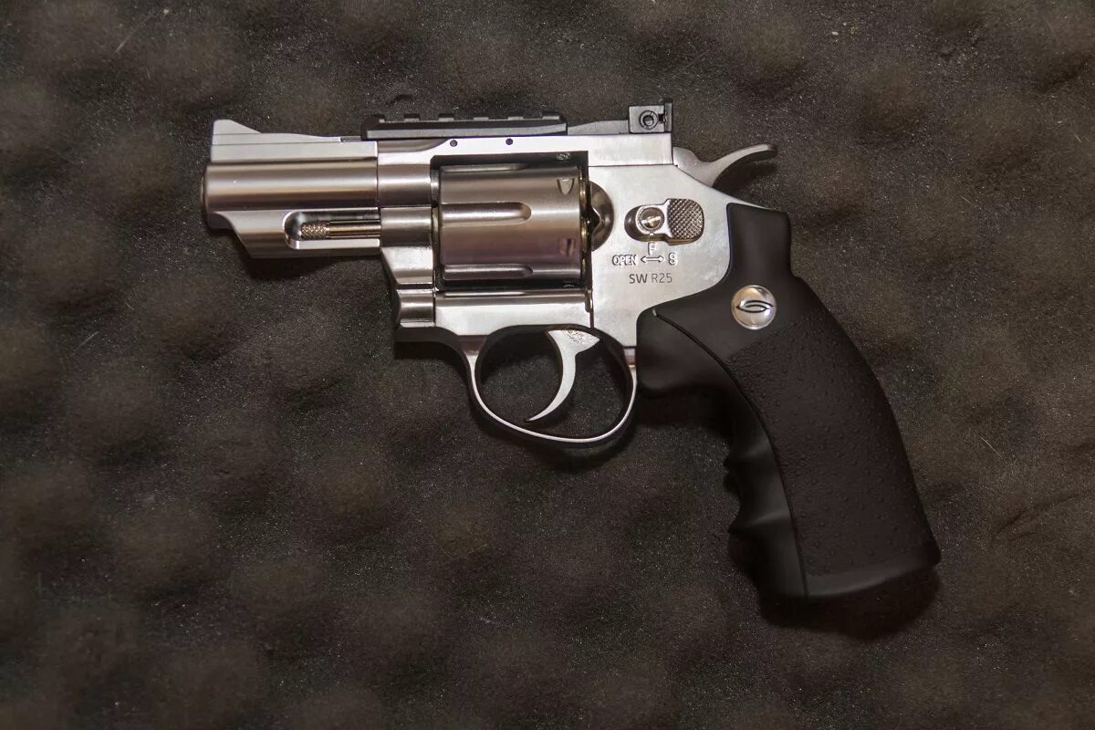 Револьвер SW r25. Пневматический револьвер Gletcher SW.