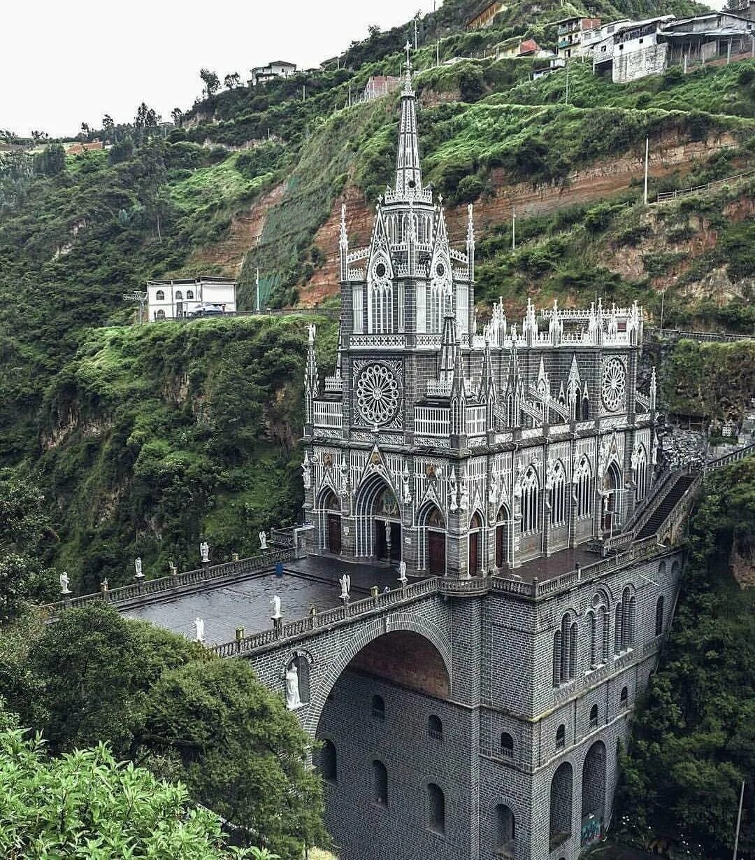 Самые красивые и интересные места. Церковь las Lajas Колумбия. Святилище Богоматери Лас Лахас.