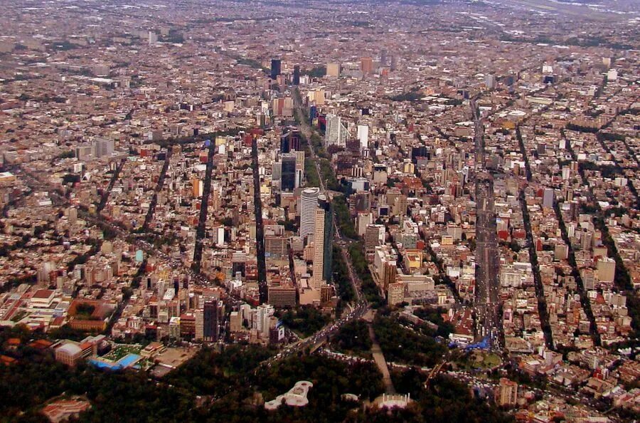 Самые большие города мексики. Мехико агломерация. Мехико-Сити население. Мехико население агломерация. Мехико с высоты.