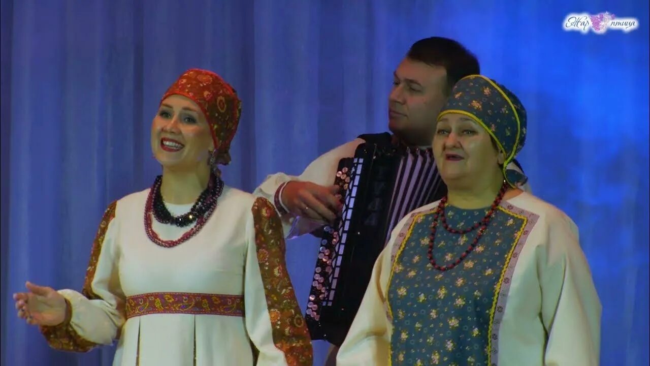 Песня верю мама верю. Верю мама. Верю мама. Верю мама. Верила верила верю ансамбль русская песня.