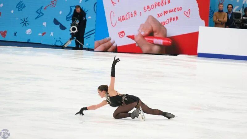 камила валиева произвольная программа 2022 2023. камила валиева фигуристка. софья акатьева и камила валиева. валиева произвольная программа. камила валиева контрольные прокаты 2023.