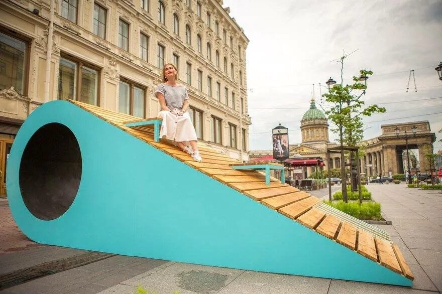 Общественное место спб. Арт-пространство конюшенная 2, санкт-петербург. скамейки на малой конюшенной. креативные места спб. креативные пространства санкт-петербурга.