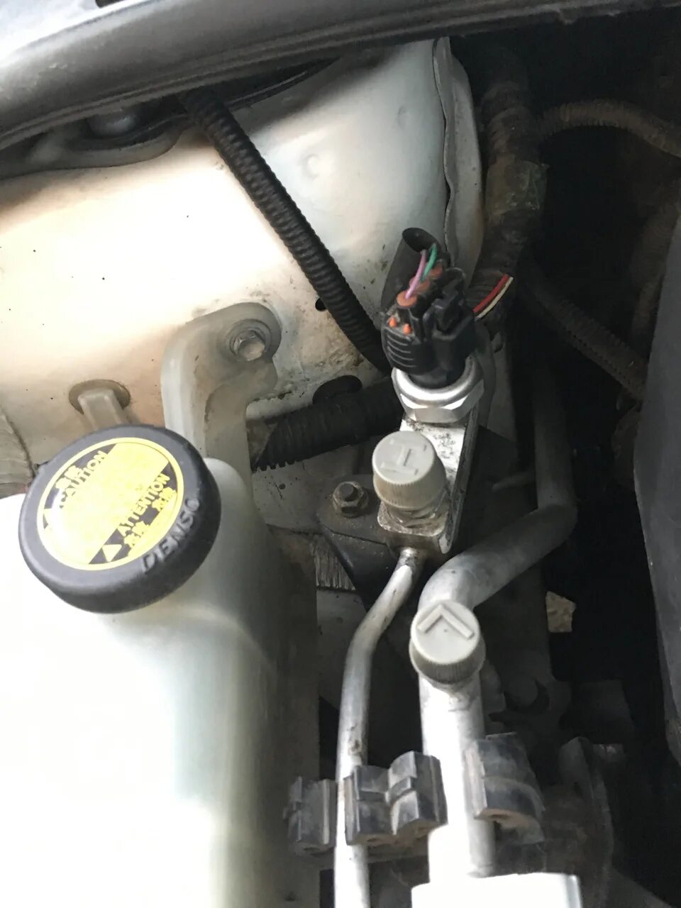 Заправка кондиционера рав 4. Заправка кондиционера audi. Заправка кондиционера рав 4. Заправка кондиционера тойота хайлюкс. Заправка кондиционера рав 4.