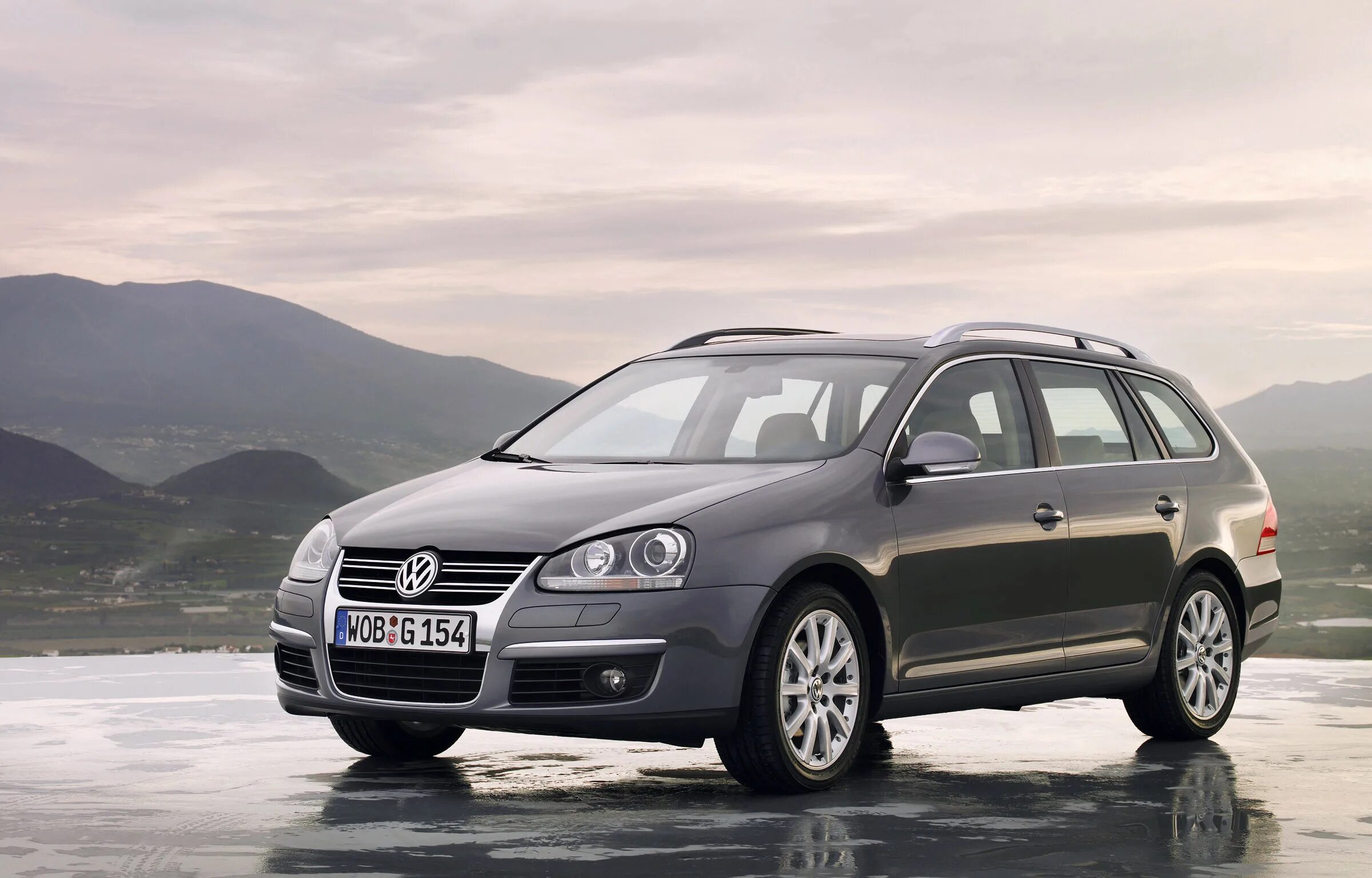 Машина пассат универсал. Фольксваген Пассат универсал 2008. Volkswagen Golf универсал. Volkswagen Golf 5 variant. Фольксваген Джетта универсал 2008.