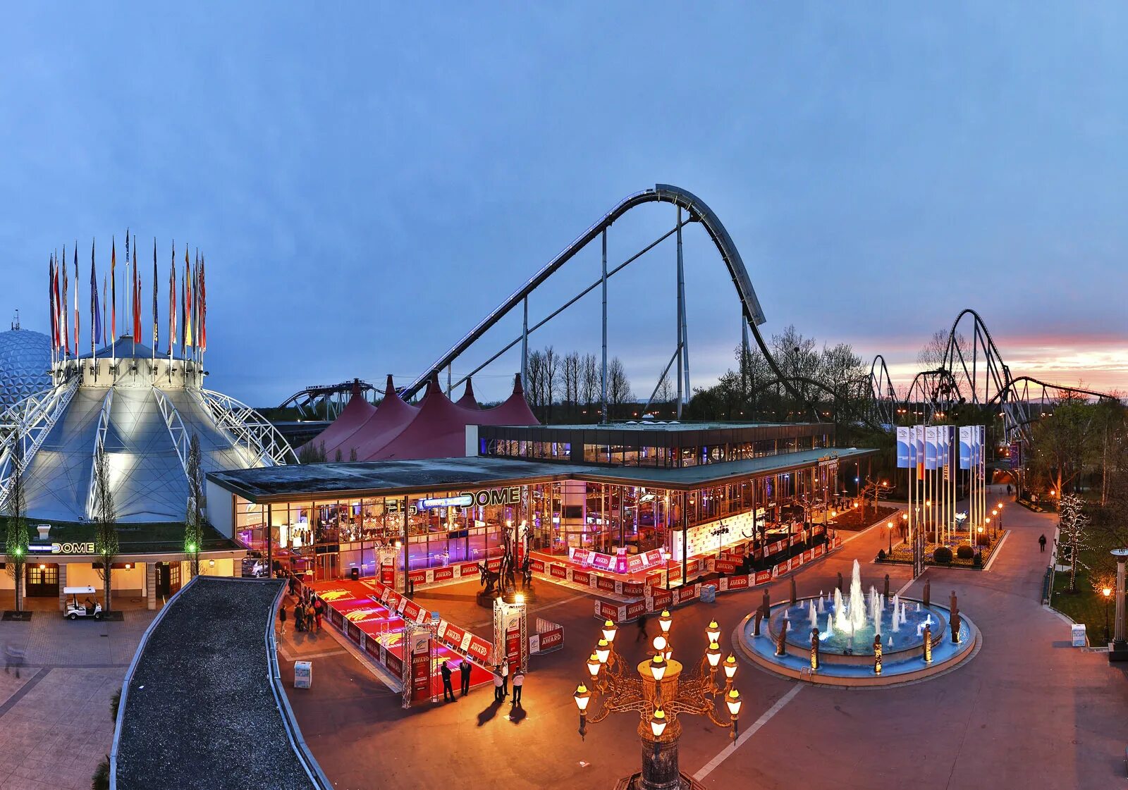 Парк развлечений Europa-Park, Руст, Германия. Парк аттракционов Europa Park в Германии. Европа парк аттракционы. Европа парк Фрайбург.