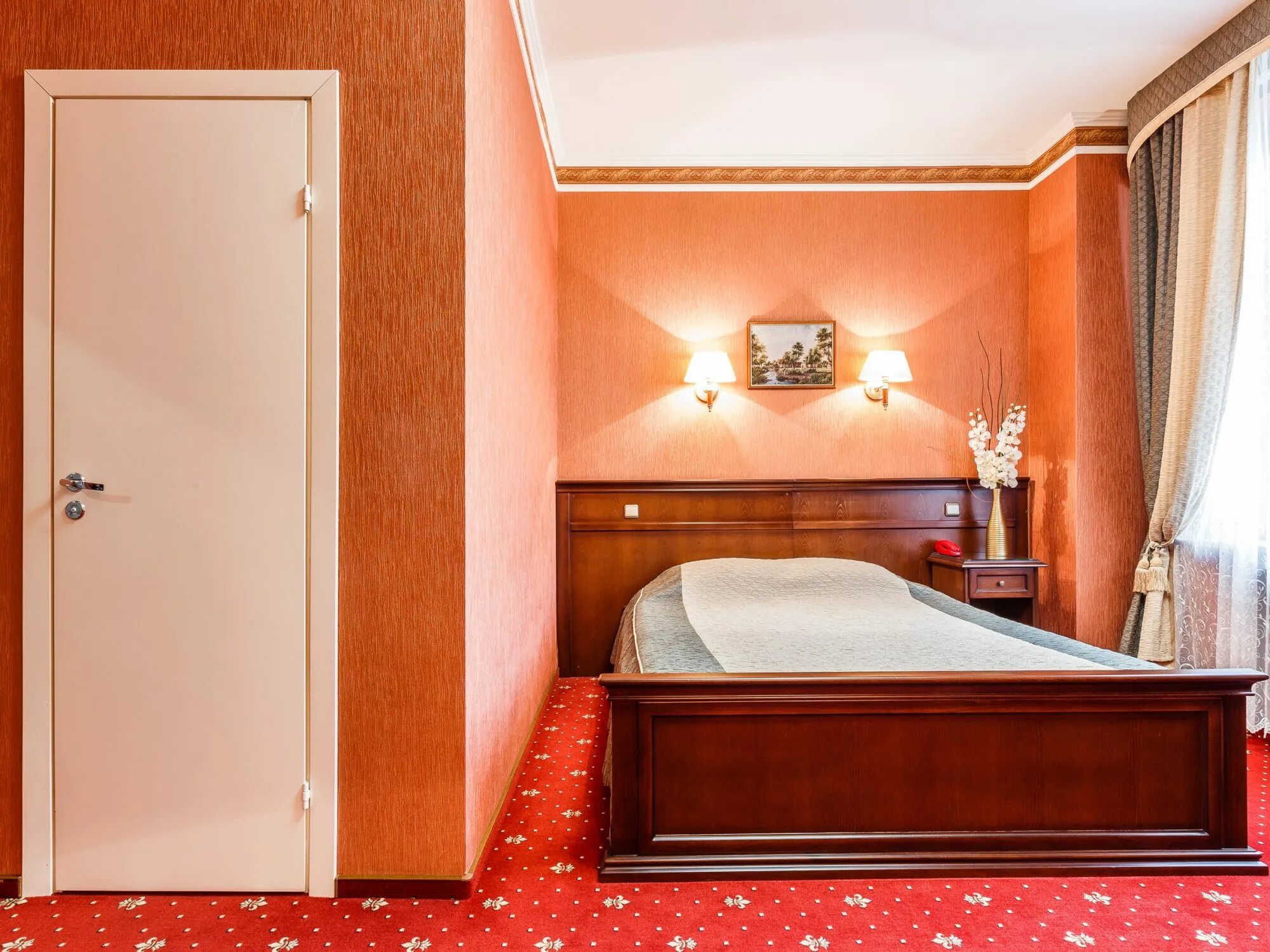 Резидент плаза отель. Отель платан южный. Carat новороссийская ул. Отель «интурист-краснодар» краснодар. Гостиницы краснодар адрес.