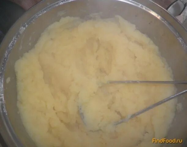 Пюре из картофеля гала. Пюре нежное из картофеля без комочков. Масляный заварной крем получился жидким. Рецепт вкусного пюре из картошки без комочков. Картофельное пюре алиго.