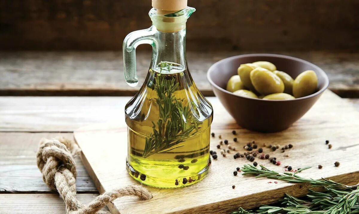 Оливковое масло. Растительное масло. Масло оливы. Оливки и оливковое масло. Льняное масло чеснок