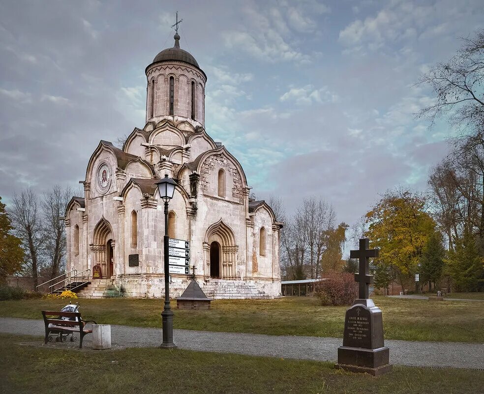 храм спаса нерукотворного образа в москве. надвратный храм зачатьевского монастыря. собор спаса нерукотворного москва. спасский собор спасоандронникова монастыря. спасо-андроников монастырь спасский собор.