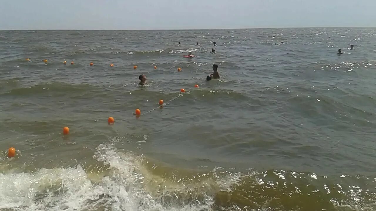 Ейск мариуполь морем. Мариуполь берег азовского моря.
