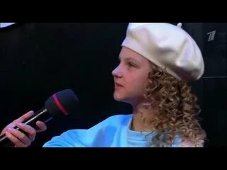 Песня я по питеру гуляла поёт ваенга. Песня питер владивосток. Мумий тролль 1997. Группа мумий тролль 2000. Питер владивосток песня голос.