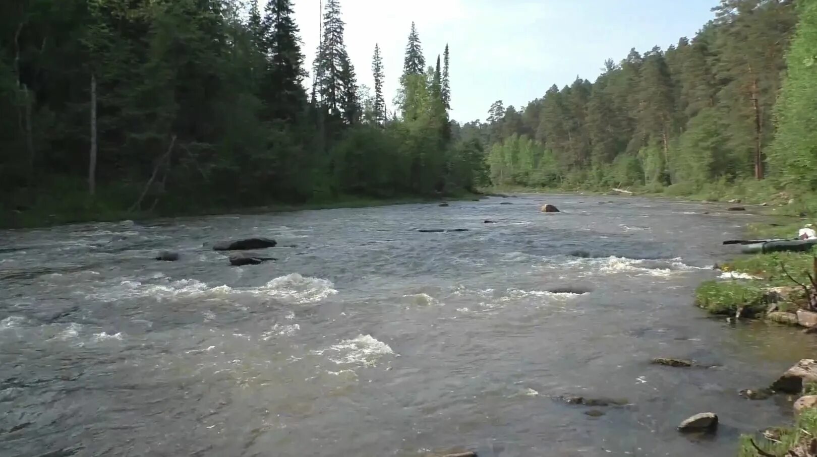 Таежный канал последнее видео. Рыбалка в Сибири. Рыбалка в тайге. Рыбалка на реке. Пороги река Цивиль.